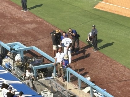 “ロサンゼルス”