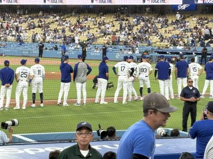 “ロサンゼルス”