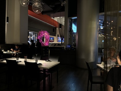 “ロサンゼルス”