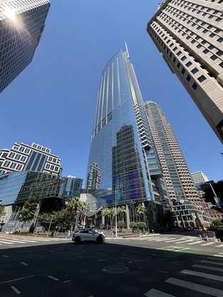 “ロサンゼルス”