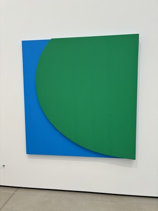 “ロサンゼルス”