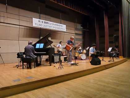 “藤野ジャズキャンプ”